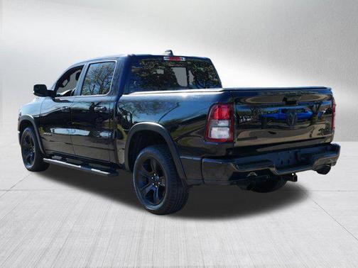 Diamond Black Crystal Pearlcoat 2021 RAM 1500 Big Horn/Lone Star