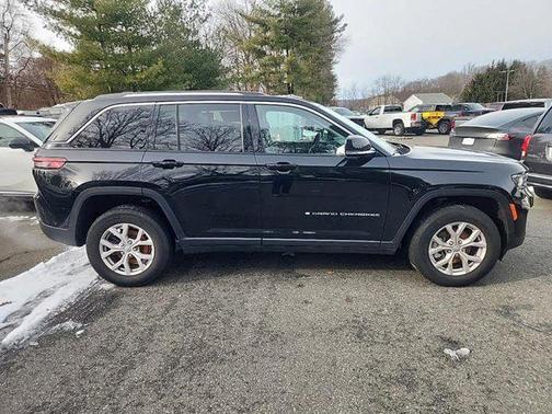 2022 Jeep Grand Cherokee Limited