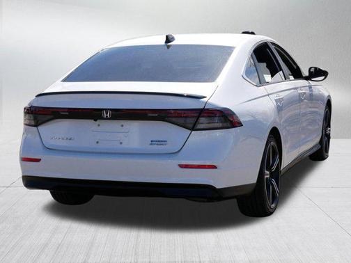 Platinum White Pearl 2023 Honda Accord Hybrid Sport