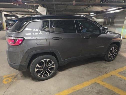 Baltic Gray Metallic Clearcoat 2024 Jeep Compass Limited