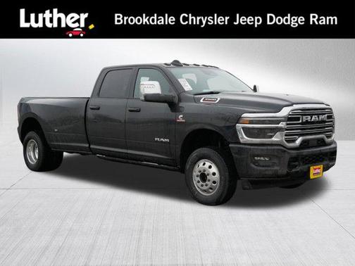 2026 RAM 3500 Laramie Crew Cab 4x4 8' Box