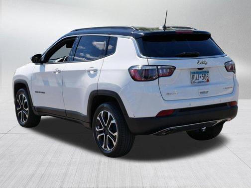 Bright White Clearcoat 2023 Jeep Compass Limited
