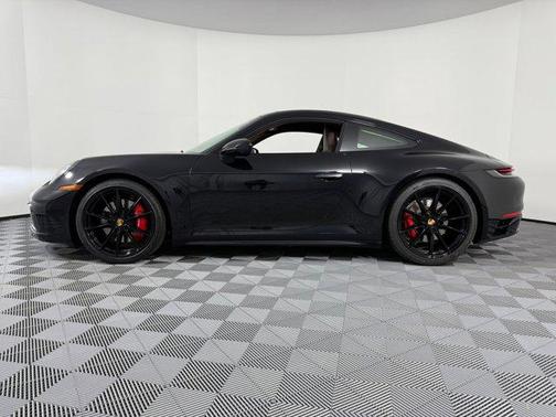 2024 Porsche 911 Carrera 4S
