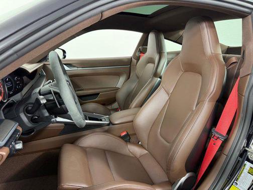 2024 Porsche 911 Carrera 4S