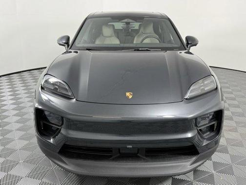 2025 Porsche Macan Electric