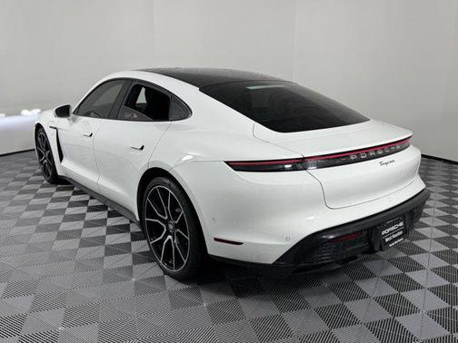 2024 Porsche Taycan RWD