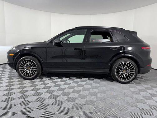 2023 Porsche Cayenne Cayenne