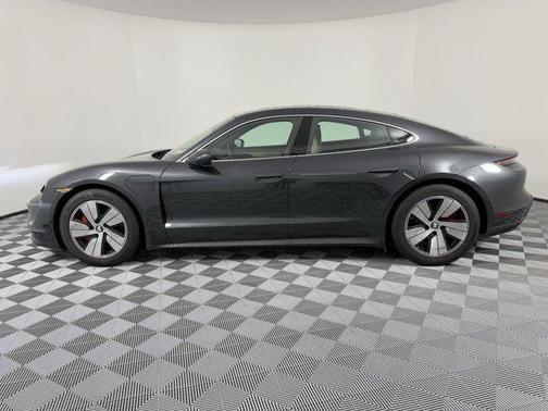 2023 Porsche Taycan 4S