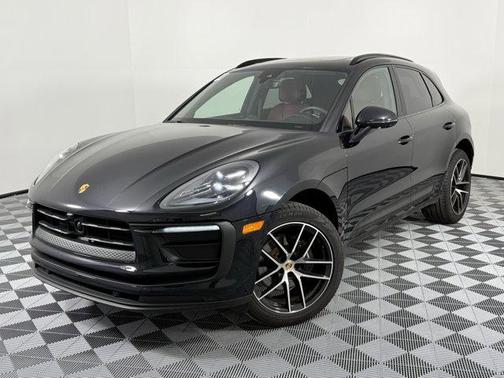 2024 Porsche Macan Base