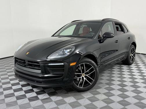 2024 Porsche Macan Base