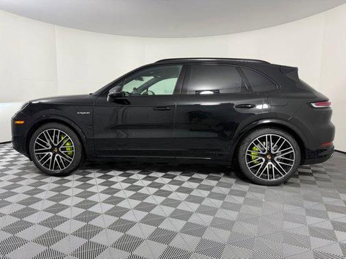 2026 Porsche Cayenne Cayenne S E-Hybrid