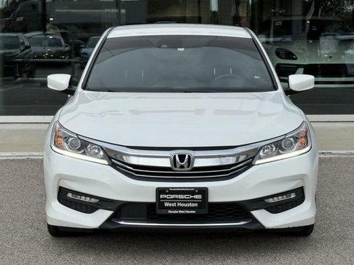 2017 Honda Accord Sport SE