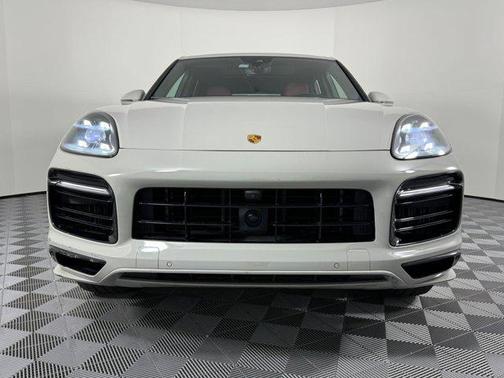 2022 Porsche Cayenne GTS
