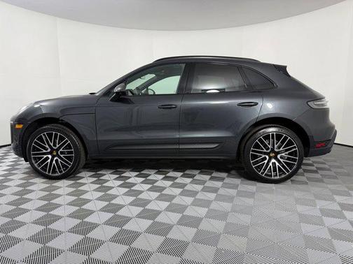 2026 Porsche Macan AWD