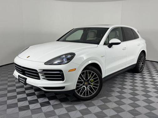 2021 Porsche Cayenne E-Hybrid S