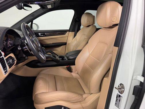 2019 Porsche Cayenne S
