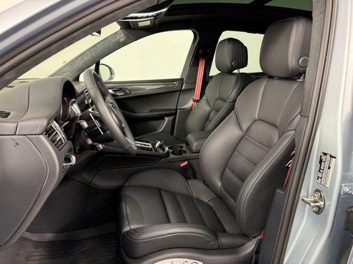 2026 Porsche Macan GTS