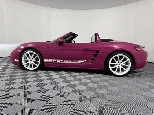 2025 Porsche 718 Boxster Style Edition