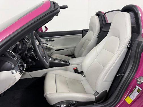 2025 Porsche 718 Boxster Style Edition