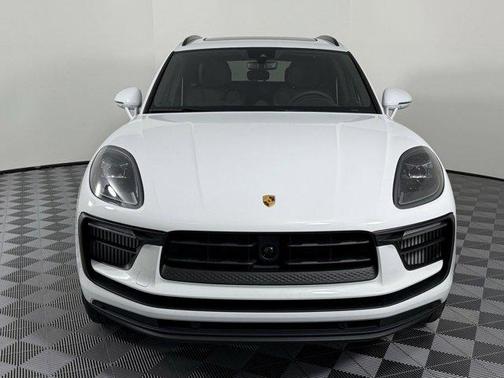 2025 Porsche Macan S