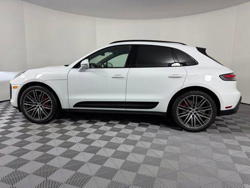 2025 Porsche Macan S