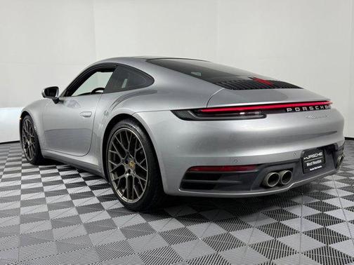2020 Porsche 911 Carrera S
