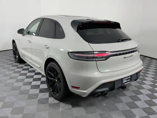 2024 Porsche Macan GTS