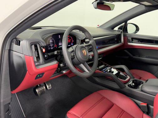 2026 Porsche Cayenne S