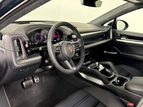2026 Porsche Cayenne S