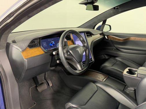 2019 Tesla Model X Long Range