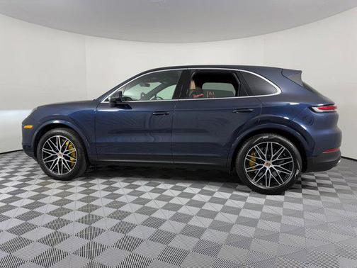 2025 Porsche Cayenne S