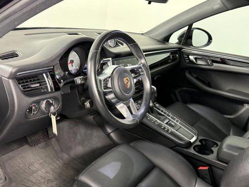 2019 Porsche Macan S