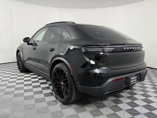 Black 2025 Porsche Macan Macan Electric