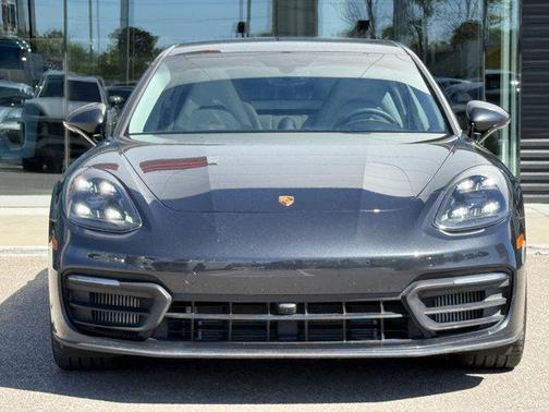 2022 Porsche Panamera Platinum Edition
