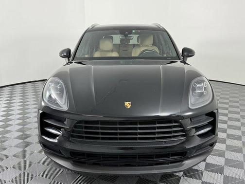 2021 Porsche Macan Base