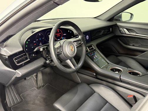 2024 Porsche Taycan RWD