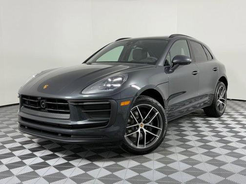 2026 Porsche Macan AWD