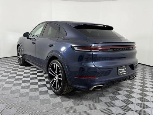 2025 Porsche Cayenne Coupe