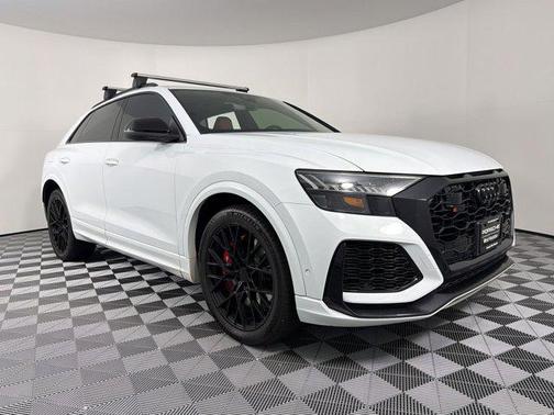 Glacier White Metallic 2021 Audi RS Q8 4.0T