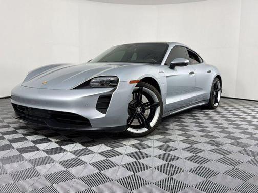 Dolomite Silver Metallic 2024 Porsche Taycan 4S