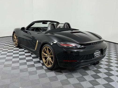 2021 Porsche 718 Boxster T