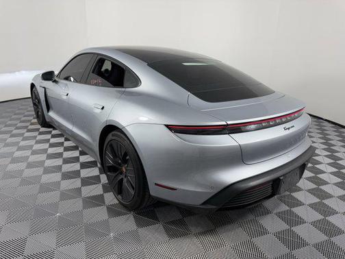 2021 Porsche Taycan RWD
