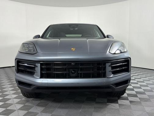 Vanadium Grey Metallic 2026 Porsche Cayenne Cayenne