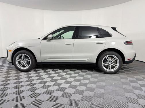 Chalk 2026 Porsche Macan Macan
