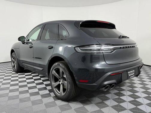 2026 Porsche Macan AWD
