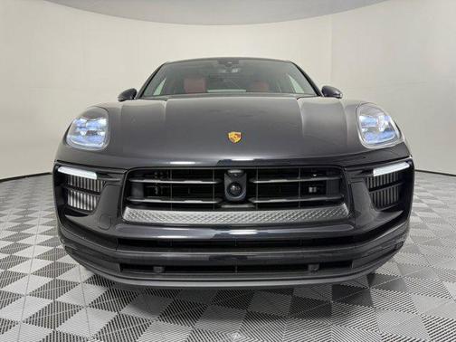 2026 Porsche Macan S