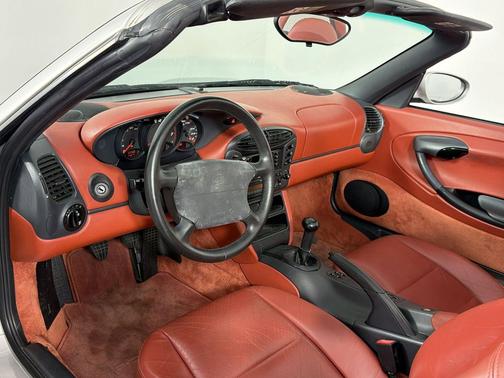 Arctic Silver Metallic 1997 Porsche Boxster 2dr Roadster Manual