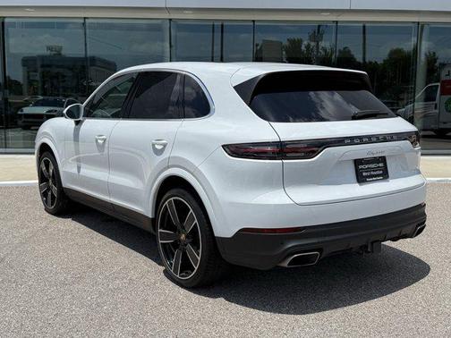 2023 Porsche Cayenne AWD