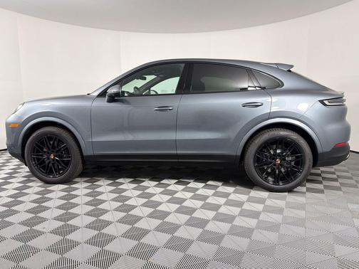 Vanadium Grey Metallic 2026 Porsche Cayenne Cayenne