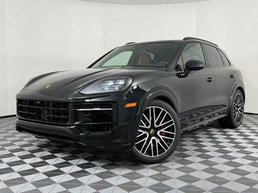 2026 Porsche Cayenne GTS